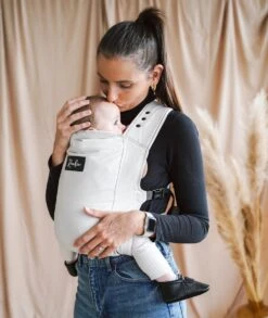 ROOKIE Baby Premium Draagzak- Design Buikdrager - Comfortabel En Ergonomisch - Pasgeboren Babydrager - Peuterdrager - Biologisch Katoen - Super Zacht - Unisex: Voor Mama En Papa (Beige) -Baby Care Verkoop 1012x1200 4