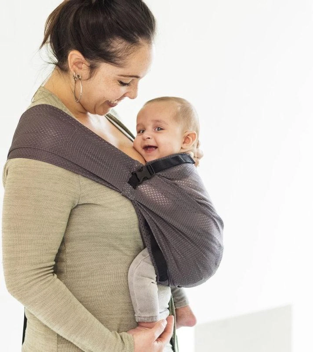 Minimonkey Mini Sling Grijs - Klein En Fijn 1 Minimonkey Mini Sling Grijs - Klein En Fijn