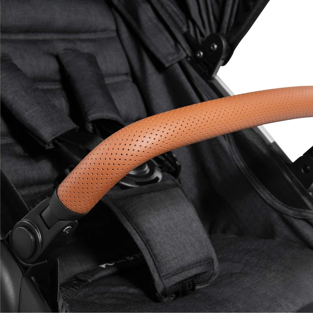 Hauck UpTown Buggy - Met één Hand Opvouwbaar - Zwart 16 Hauck UpTown Buggy - Met één Hand Opvouwbaar - Zwart - Image 16