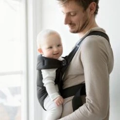 BabyBjörn Draagzak Mini - Cotton - Zwart -Baby Care Verkoop 1200x1200 592