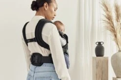 BabyBjörn Draagzak Harmony - 3D Mesh - Zwart -Baby Care Verkoop 1200x790 2