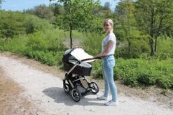 Dooky Universal Cover Zonnescherm Kinderwagen - Dandelion -Baby Care Verkoop 1200x799 15