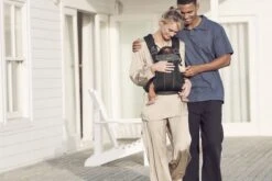 BabyBjörn Draagzak Harmony - 3D Mesh - Zwart -Baby Care Verkoop 1200x800 117