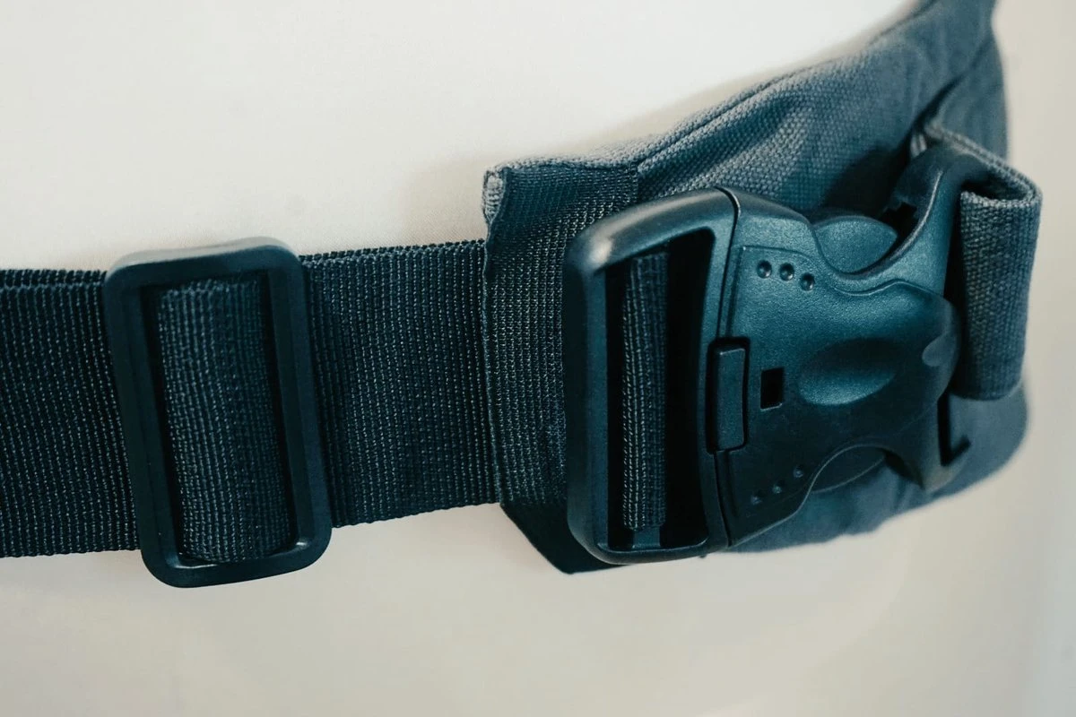 Praktische Draagzak Baby - Kakigroen - Babydrager - Buikdrager En Rugdrager - Opbergtas Inbegrepen 2 Praktische Draagzak Baby - Kakigroen - Babydrager - Buikdrager En Rugdrager - Opbergtas Inbegrepen - Image 2