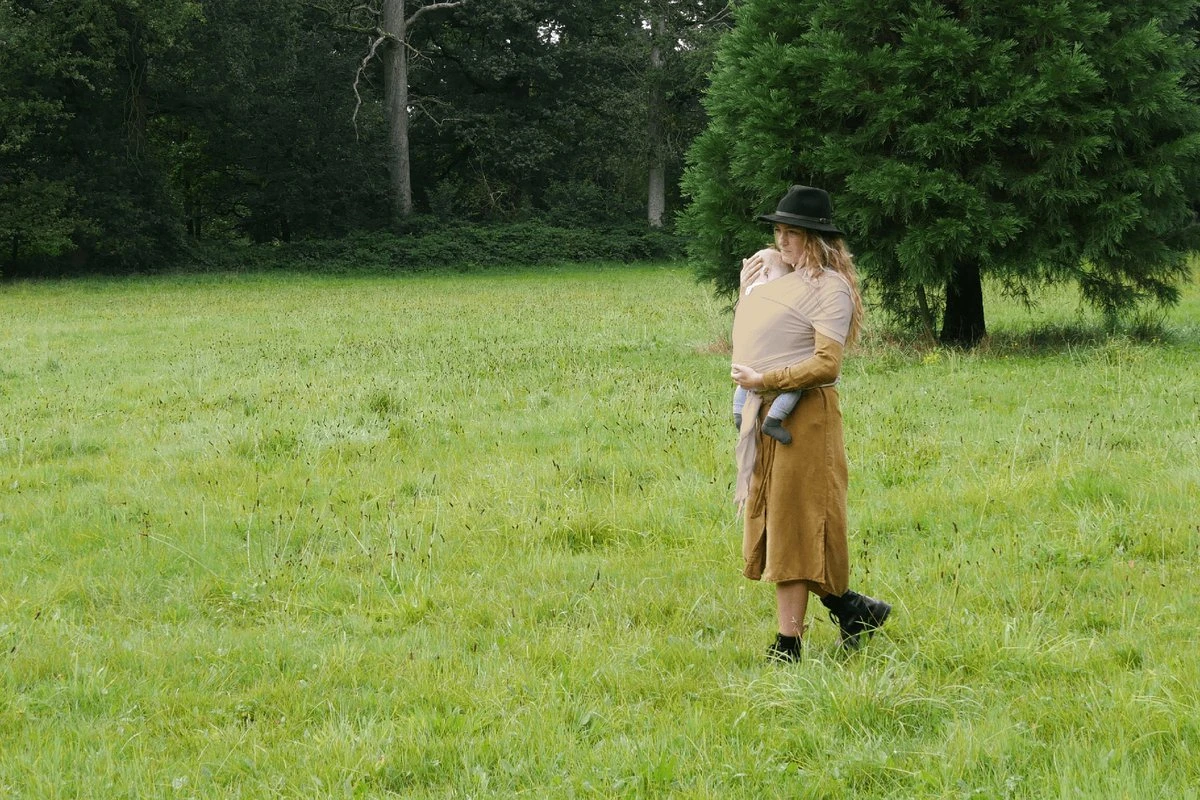 Cuddie Baby Draagdoek - Premium Organic Baby Draagdoek Gemaakt Van Bio Katoen - Newborns Tot 15 Kg - Baby Cadeau - Met Wenskaart - Sand 10 Cuddie Baby Draagdoek - Premium Organic Baby Draagdoek Gemaakt Van Bio Katoen - Newborns Tot 15 Kg - Baby Cadeau - Met Wenskaart - Sand - Image 10