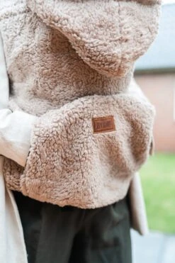 Bykay - Draagdoeken - Cover - Teddy Taupe - Winter Edition -Baby Care Verkoop 800x1200 103