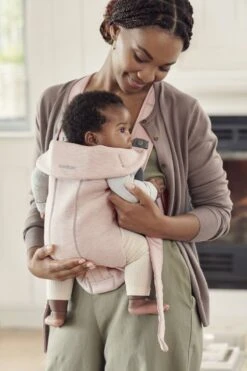 BabyBjörn Draagzak Mini - 3D Jersey - Lichtroze -Baby Care Verkoop 800x1200 65