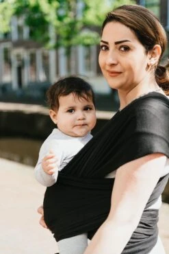 Baby Garden Draagdoek Zwart - Ergonomisch - Original - Gratis Slabbetje -Baby Care Verkoop 801x1200 16