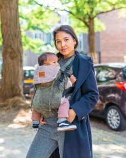 ByKay - Winter Voering - In Je Draagzak - Teddy Inlay - Taupe - Oragnic -Baby Care Verkoop 960x1200 22